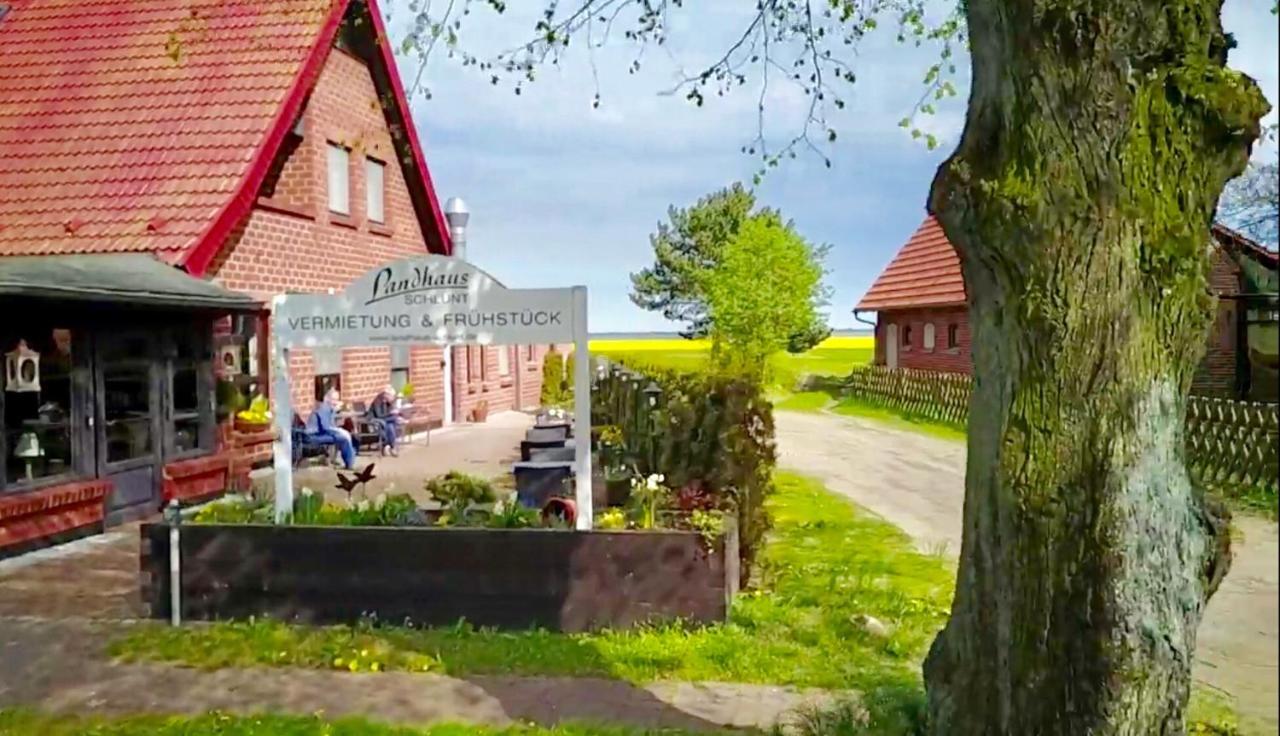 Landhaus Schlunt Wustrow  Δωμάτιο φωτογραφία